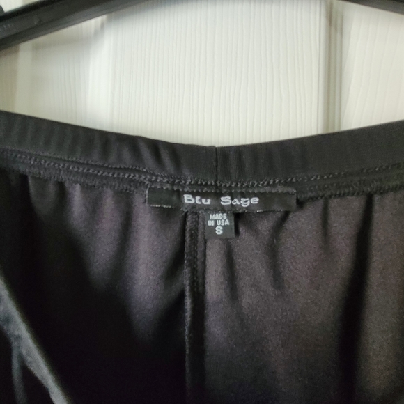 Blue Sage Black Palazzo Pants - Small - Picture 4 of 12